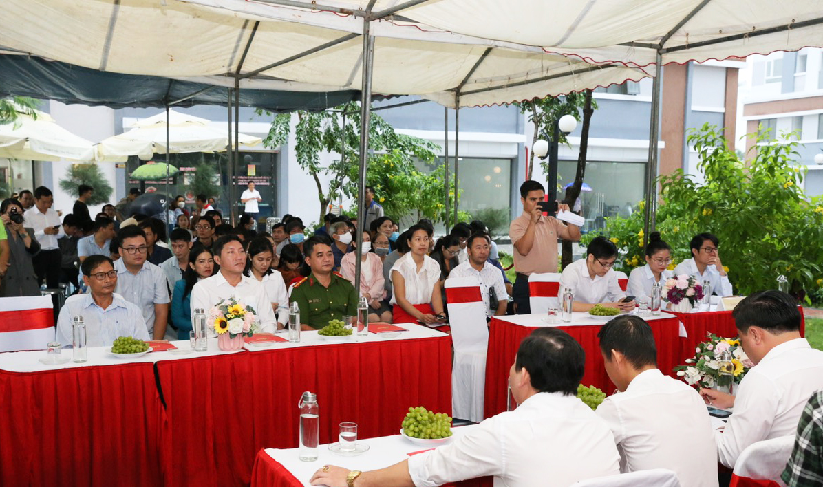 Toàn cảnh Hội nghị